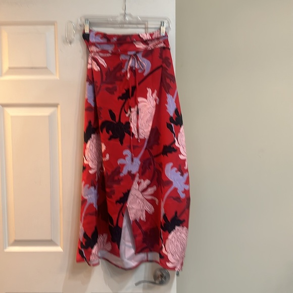 2 Piece Set NWT Eloquii Top & Skirt - Picture 7 of 14